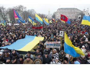 Ukrayna’da Saakaşvili’ye destek gösterisi