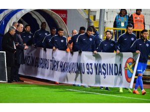 Spor Toto Süper Lig: Kasımpaşa: 0 - Galatasaray: 0 (Maç devam ediyor)