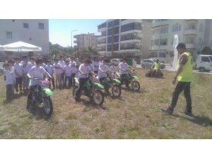 Umurbey Belediyesi’nden ’Güvenli Motosiklet Eğitimi’ projesi