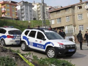 Ataşehir'de bomba paniği