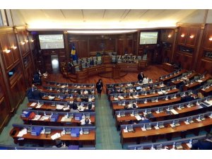 Kosova Meclisi Genel Kurulu başlamadan bitti