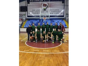 Kütahya Belediyespor Basketbol Takımı şampiyon