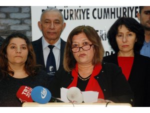 CHP Tokat Kadın Kolları Başkanı Gündoğdu: "Milletvekili dokunulmazlığı kadınlara ve çocuklara tanınsın"