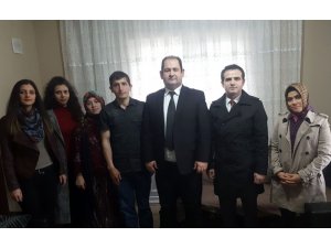 Öğretmenler, eski öğrencileri olan Afrin Gazisi’ni ziyaret etti