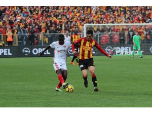 Spor Toto Süper Lig: Göztepe: 1 - Demir Grup Sivaspor: 0 (Maç sonucu)