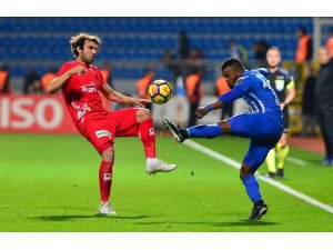 Spor Toto Süper Lig: Kasımpaşa: 0 - Antalyaspor: 1 (İlk yarı)