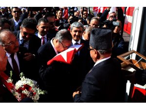Atatürk’ün Mersin’e gelişinin 95. yıl dönümü coşkuyla kutlandı
