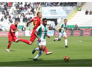 Spor Toto Süper Lig 26. hafta: Atiker Konyaspor: 1 - Kayseri Spor: 0 (İlk yarı)