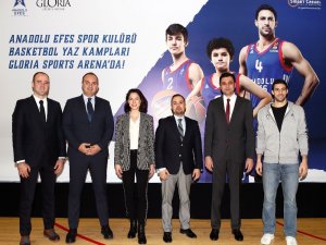 Anadolu Efes Spor Kulübü, gelecek için harekete geçti