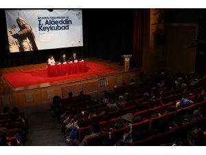 Anadolu Selçukluları paneli AKM’de düzenlendi