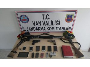 Van’da terör operasyonu: 19 gözaltı
