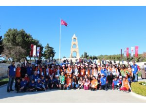 İstanbul ve Çanakkale’ye giden öğrenciler Kars’a döndü