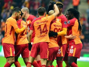Galatasaray, milli aralardan sonra zorlanıyor