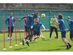 Aytemiz Alanyaspor’da Beşiktaş maçı hazırlıkları sürüyor