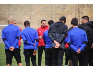 Evkur Yeni Malatyaspor’da Gençlerbirliği maçı hazırlıkları başladı