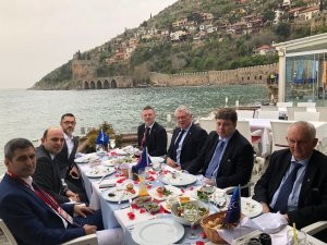Türkiye - İsveç resmi maç yemeği düzenlendi