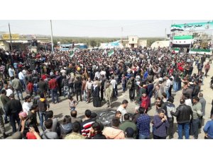 Suriyelilerden TSK’ya Tel Rıfat desteği