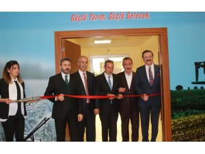 TOBB Başkanı Hisarcıklıoğlu, hububat analiz laboratuvarının açılışını yaptı