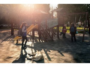 Aileler, çocuk parklarına güvenlik kamerası istiyor