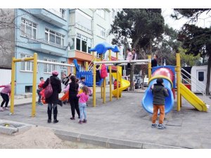"Çocuk parklarına kamera konulsun" kampanyasına Sinoplu vatandaşlardan destek