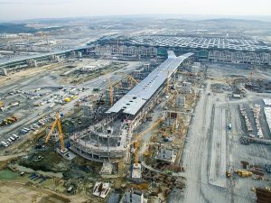 Bakan Arslan: İstanbul Yeni Havalimanı öngörülen zamanda tamamlanacak