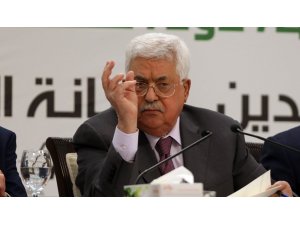 Filistin Devlet Başkanı Abbas: “Halkımız 100 yıllık komployla karşı karşıya”
