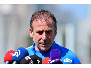 Abdullah Avcı: “Galatasaray karşısında kazanmak istiyoruz”