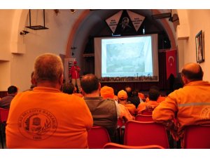 Milas Belediye personeline deprem semineri