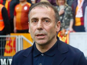 Medipol Başakşehir Teknik Direktörü Avcı: Maç kaybettik ama şampiyonluğu kaybetmedik