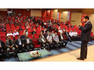 Karabük Üniversitesi’nde "Hz. Peygamberi yeniden düşünmek" konferansı
