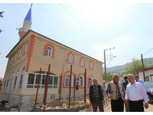 Saruhanlı Belediyesi Çınaroba’yı yatırımlarla donatıyor