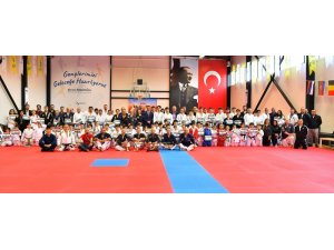 WJJF Uluslararası JuJitsu Semineri İstanbul’da gerçekleşti