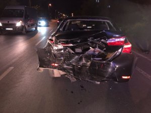 Sakarya’da iki otomobil çarpıştı: 1 yaralı