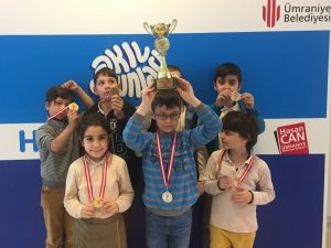 4’üncü Geleneksel Akıl Oyunları Festivali’nde kazananlar ödüllerini aldı