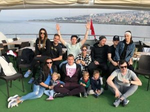 Trabzonspor’un yabancılarının teknede horon keyfi