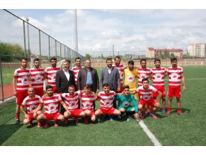 Kocaköy Gençlikspor’a Kaymakam’dan destek