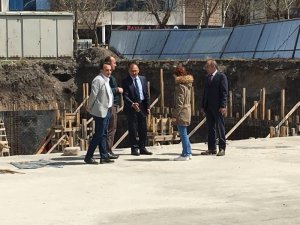 Başkan Köksoy, kapalı otopark inşaat çalışmasını yerinde inceledi