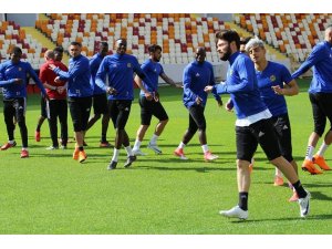 Evkur Yeni Malatyaspor,  Beşiktaş maçının taktiği çalıştı