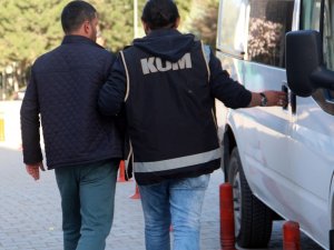 Elazığ’daki kaçak sigara operasyonunda 4 şüpheli tutuklandı