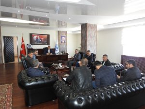 Başkan Bedirhanoğlu, Şırnak’ı yeniden inşa eden firmalarla bir araya geldi