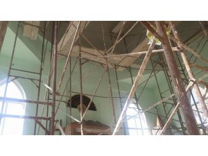 Daday’da tadilata alınan cami, ibarete kapatıldı