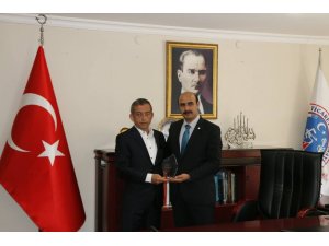 Erzincan TSO Başkanı Ahmet Tanoğlu Mazbatasını Aldı