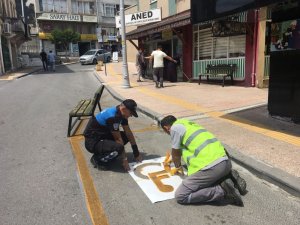 Anamur’da engelli araç park yerleri boyandı