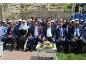 Eyyübiye’de Abdulkadir Yüksel parkı açıldı