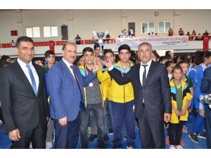Güney Adana Spor Şenliği ödül töreni gerçekleştirildi