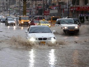 Batı Şeria'da şiddetli yağışlar can aldı