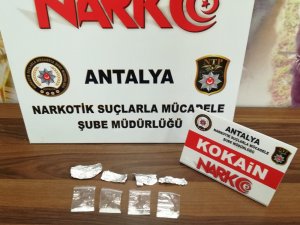 Antalya’da uyuşturucu operasyonu: 11 gözaltı