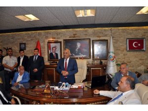 Reyhanlı Belediye Başkanı Şanverdi, milletvekili aday adayı olmak için istifa etti