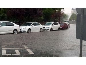 Aksaray’da şiddetli yağış