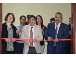 Düzce Üniversitesi’nde Polimer Mühendisliği araştırma laboratuvarı açıldı